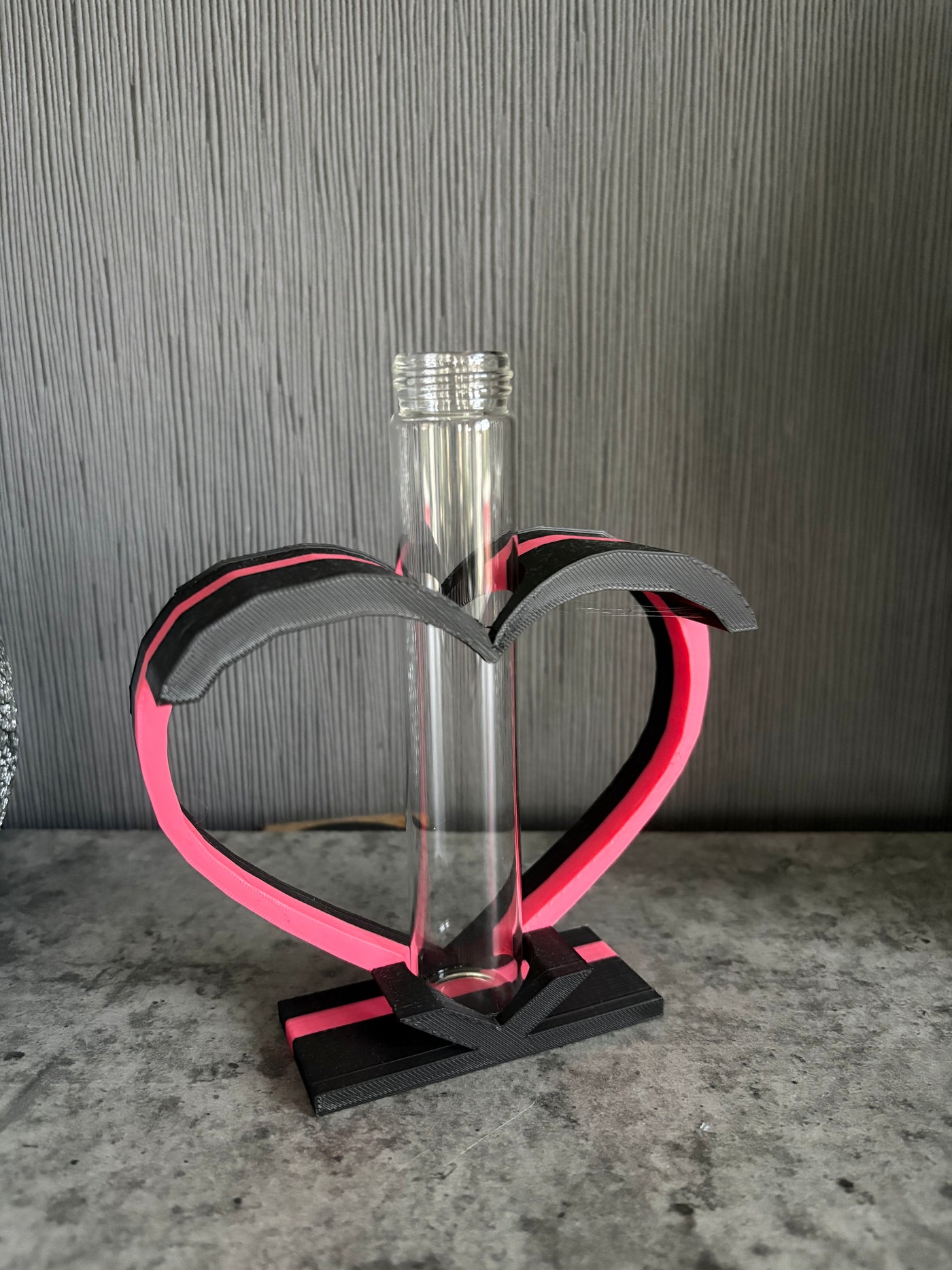 3D-Herzensvase – Liebe in modernem Design