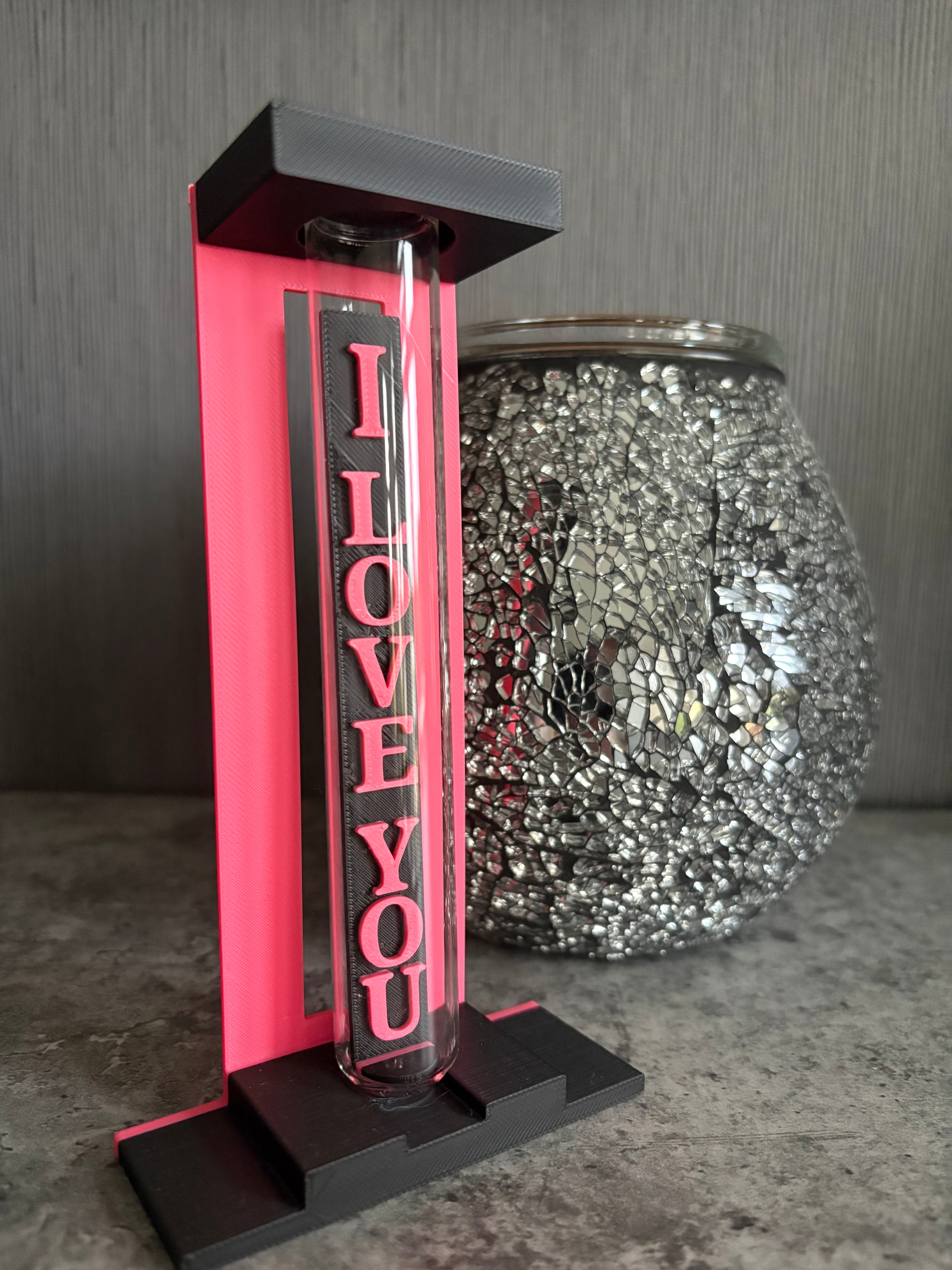 ❤️ 3D-gedruckte Design-Vase mit Botschaft (Personalisiert)